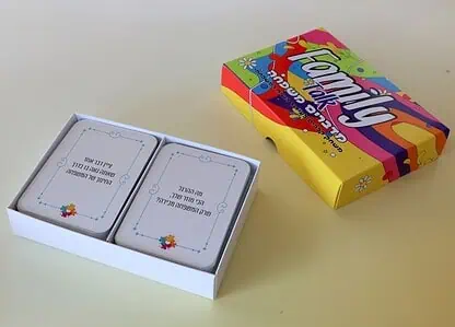 הדפסת קלפים משחק קלפים